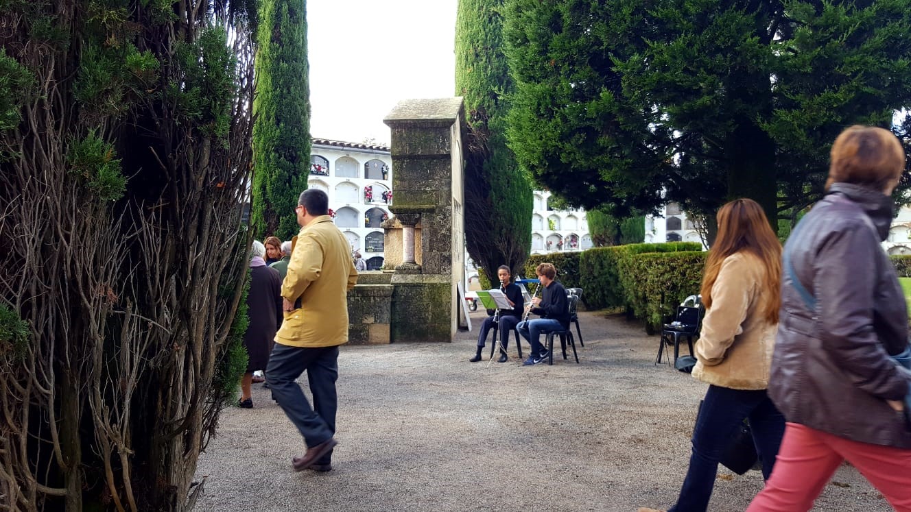 Cementiri municipal per Tots Sants